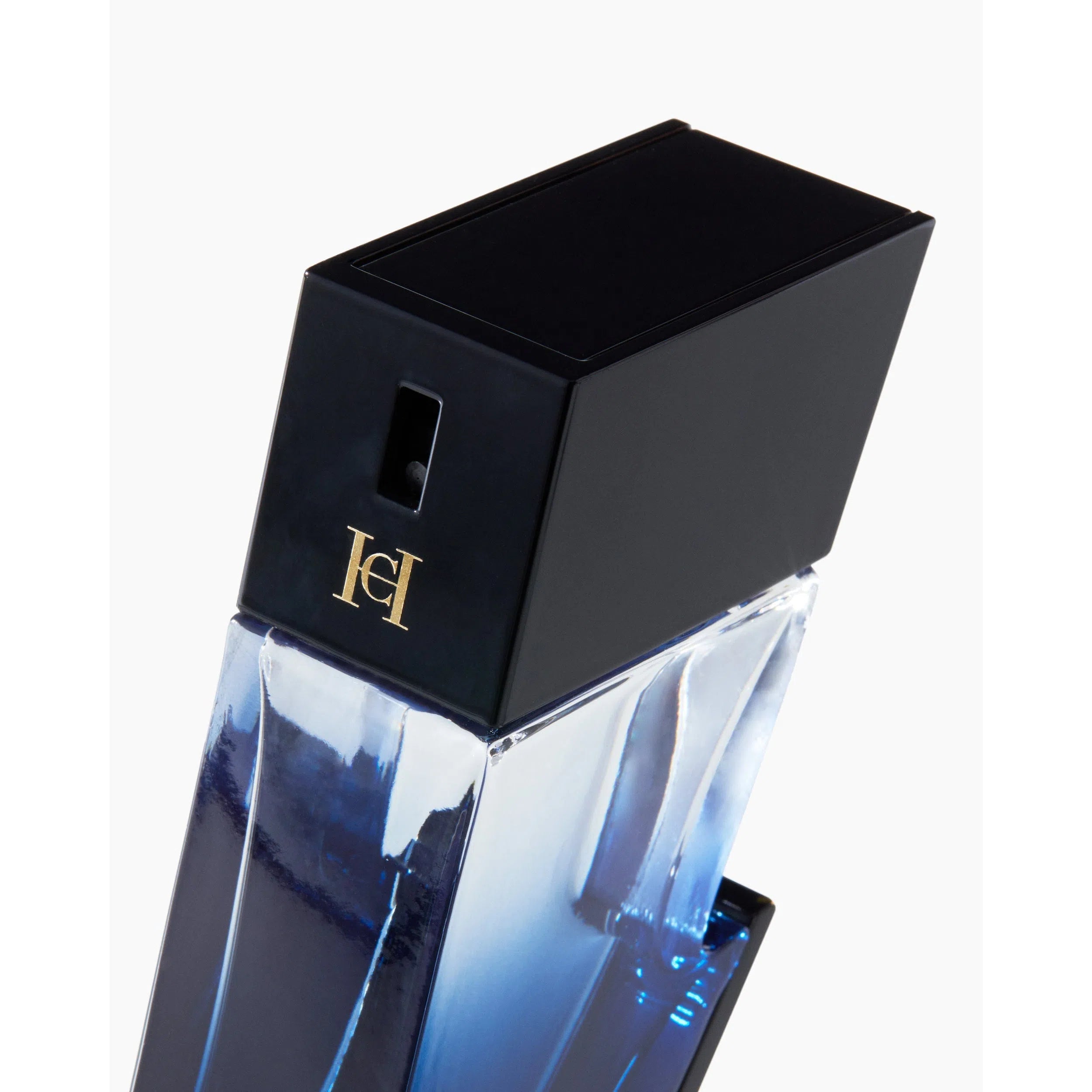 Perfume Carolina Herrera Bad Boy Cobalt EDP (M) / 100 ml - 8411061027837- Prive Perfumes Honduras