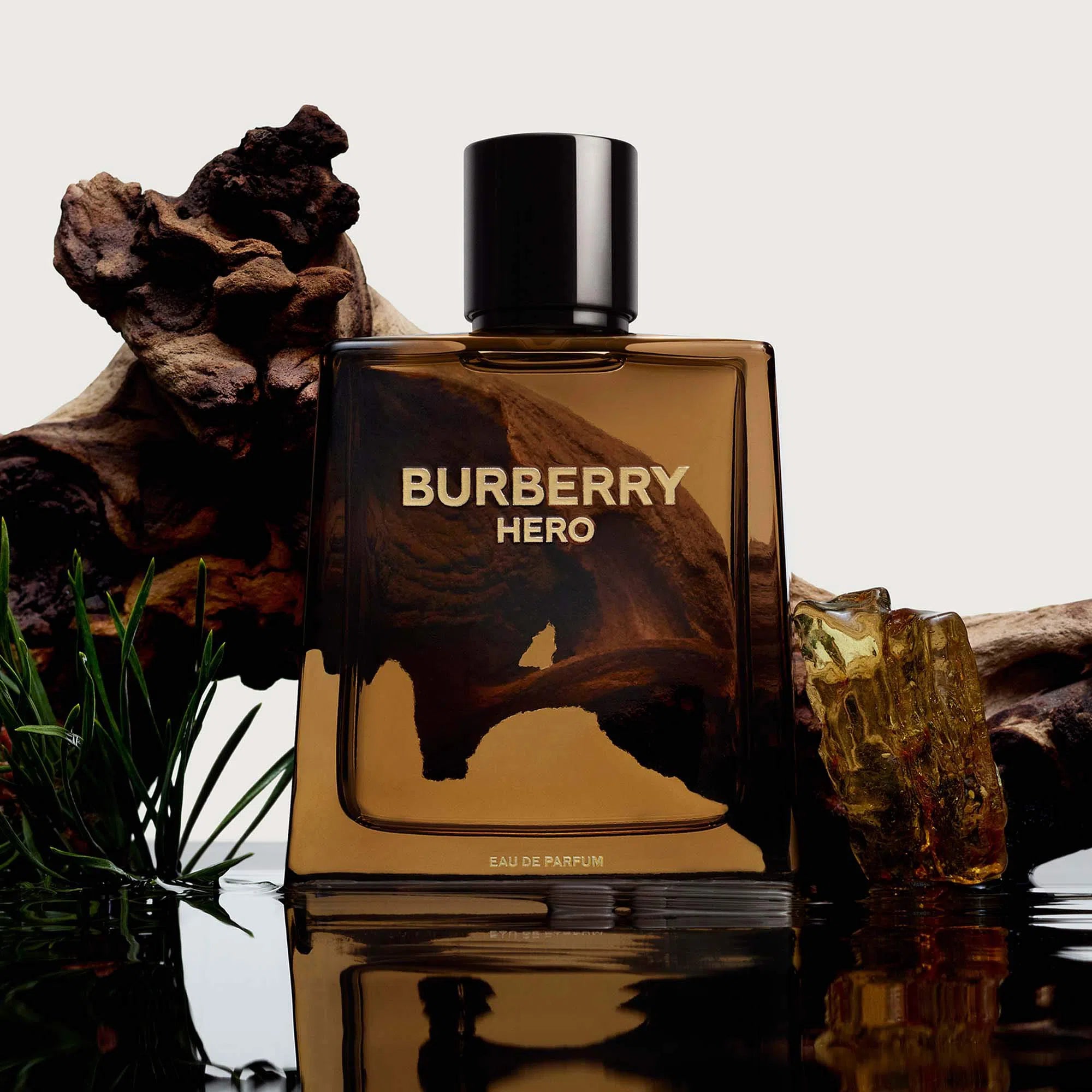 Perfume Burberry Hero EDP (M) / 100 ml - 3614228838016- Prive Perfumes Honduras